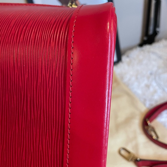 Authentic Alma Epi Red PM size pristine condition - Picture 10 of 16